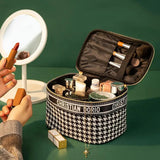 CHRISIN DORO Grid Cosmetic Bag