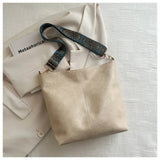 Elegant Retro Ethnic Shoulder Bag